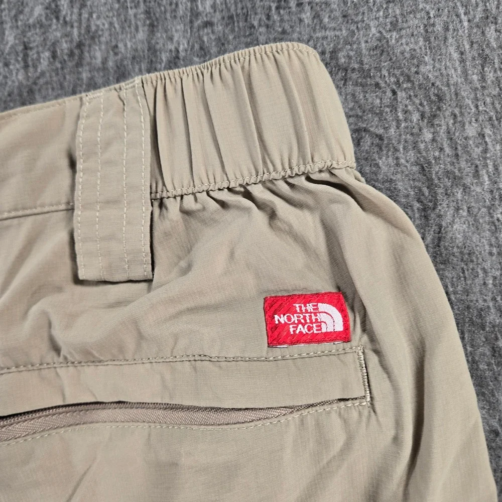 The North Face Shorts Mens XL Khaki Nylon Cargo Hiking Outdoor 2008 Ripstop
